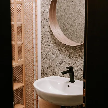 Csongor Lak Apartment *