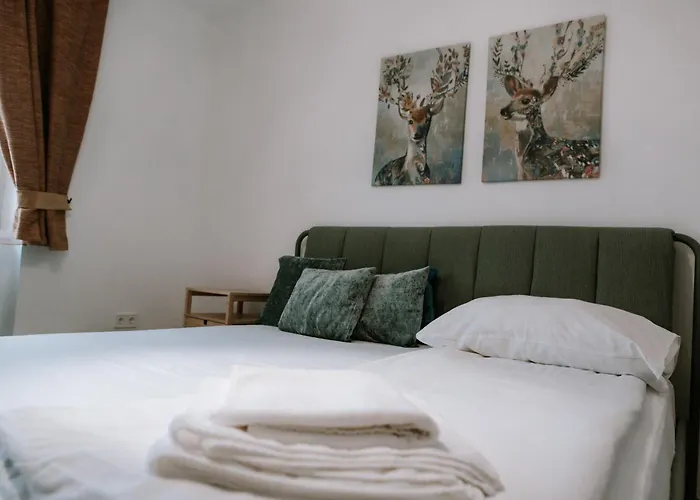 Apartament Csongor Lak *