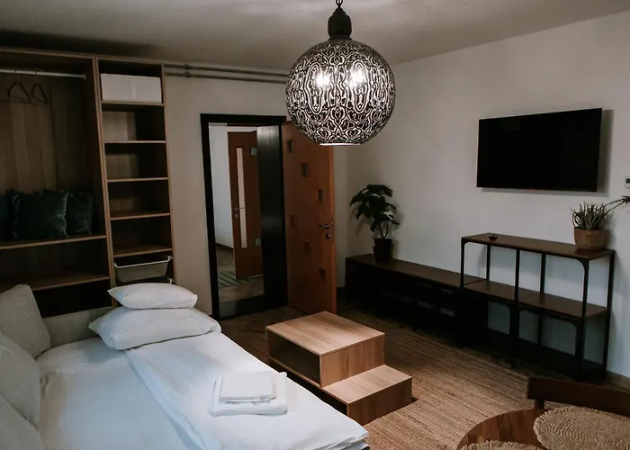 Csongor Lak * Nyíregyháza