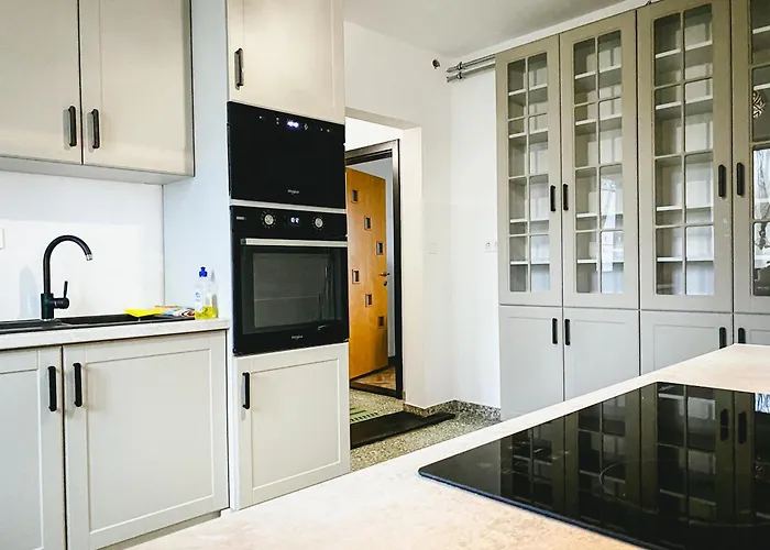 Csongor Lak Appartement